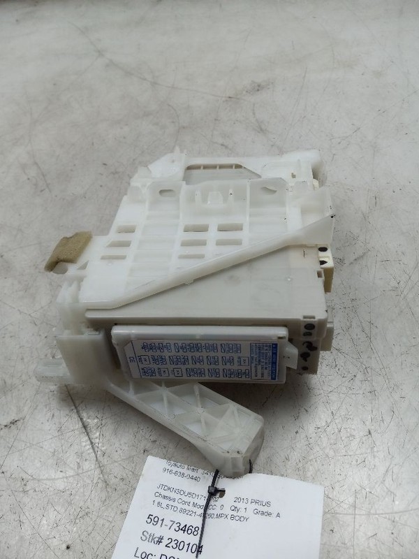 Chassis ECM Multiplex Network Left Hand Dash Prius Fits 13-15 PRIUS 541447