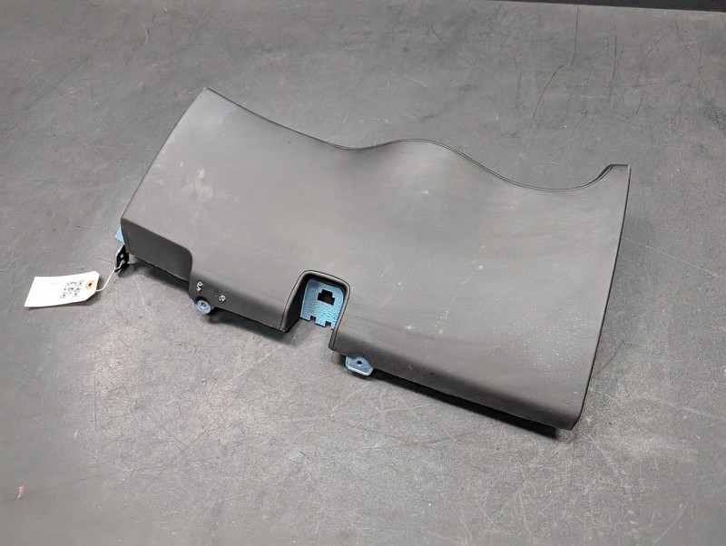 Dashboard Left Lower Trim Panel 2017 Cadillac Escalade ESV 23227090 2015 -2020 X