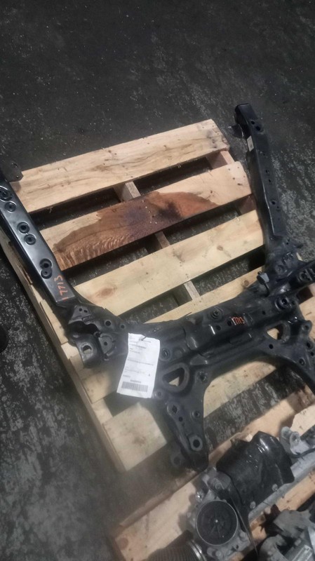 2017 Honda Civic Frame Crossmember Maroon OEM 128K Miles Warranty 6 Mo