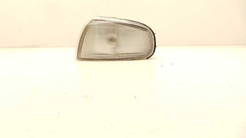 Driver Corner/Park Light Park Lamp-turn Signal Fits 92-94 CAMRY 53848