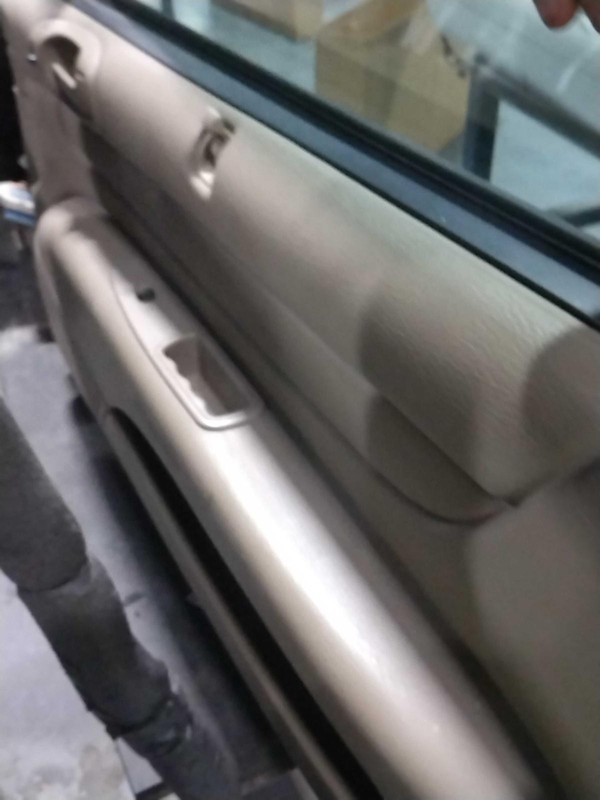 2004 Chrysler Sebring Right Door Gold 2DR Conv 110K Miles OEM Used Part