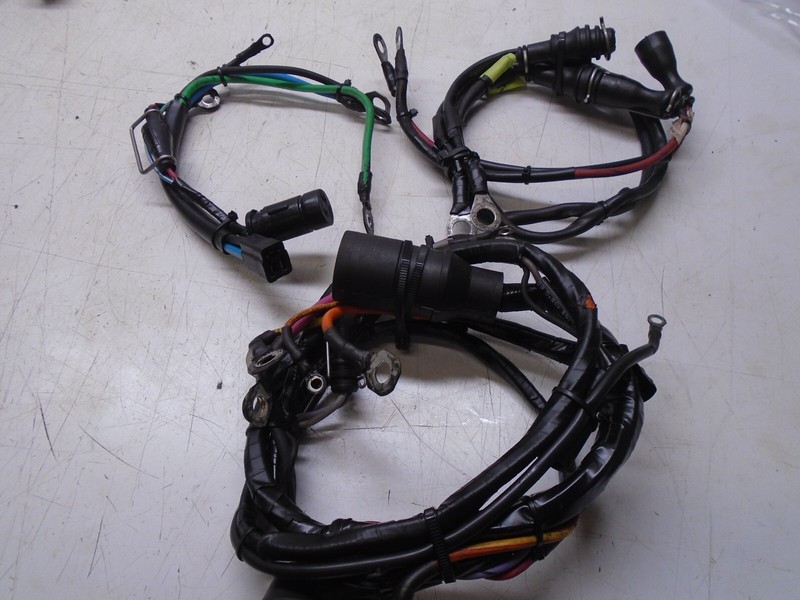 W5c OMC Mercruiser Engine Motor Wiring Wire Harness 3.0 985854 985467