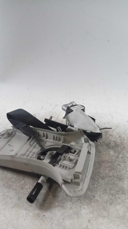 2015 Lincoln MKZ Tan Driver Side Seat Belt OEM DP5Z54611B09AK 140K Miles
