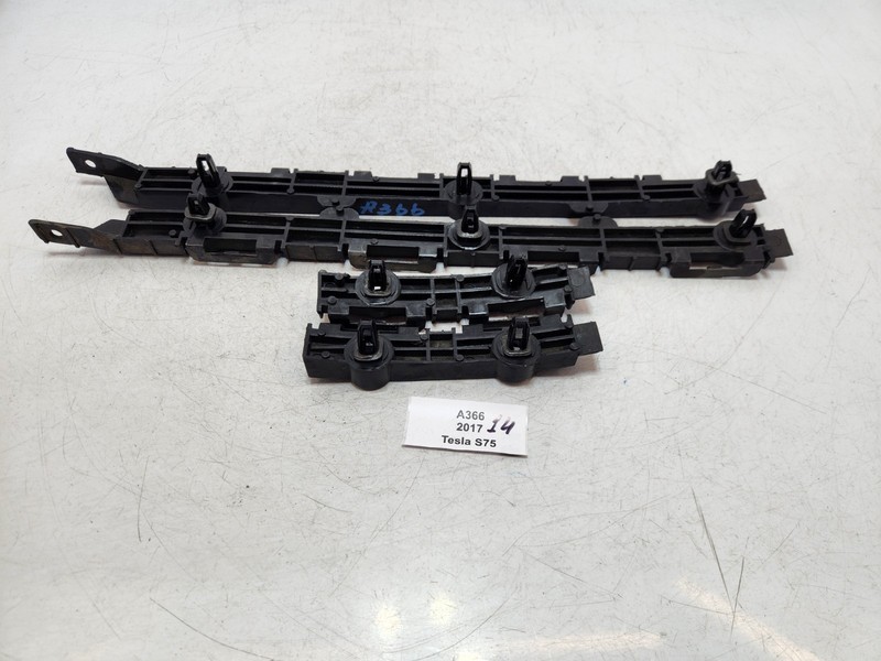 ✅ 12-20 OEM Tesla Model S Rear Right Left Side Bumper Mount Bracket Support