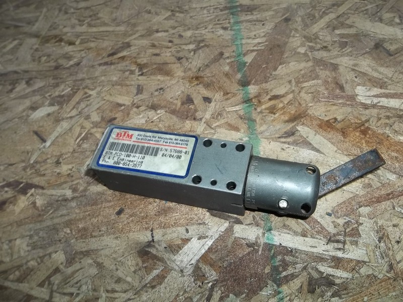 BTM PCO-100-H-110 Pneumatic Gripper *FREE SHIPPING*