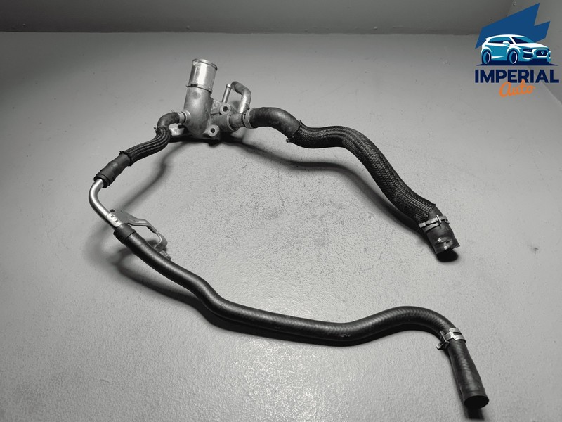 2018-2020 TOYOTA CAMRY 2.5L ENGINE MOTOR COOLANT WATER OUTLET FLANGE & HOSES OEM