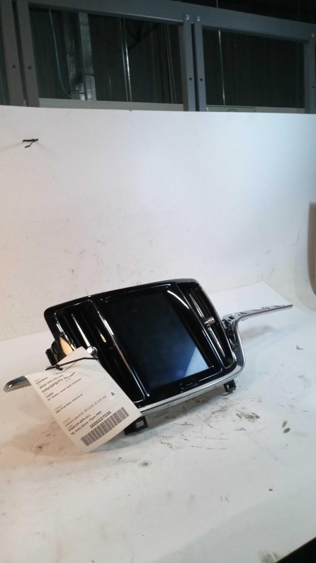 2019 VOLVO S60 Infotainment Display OEM Silver 131K Mileage NJ25-18693-463529