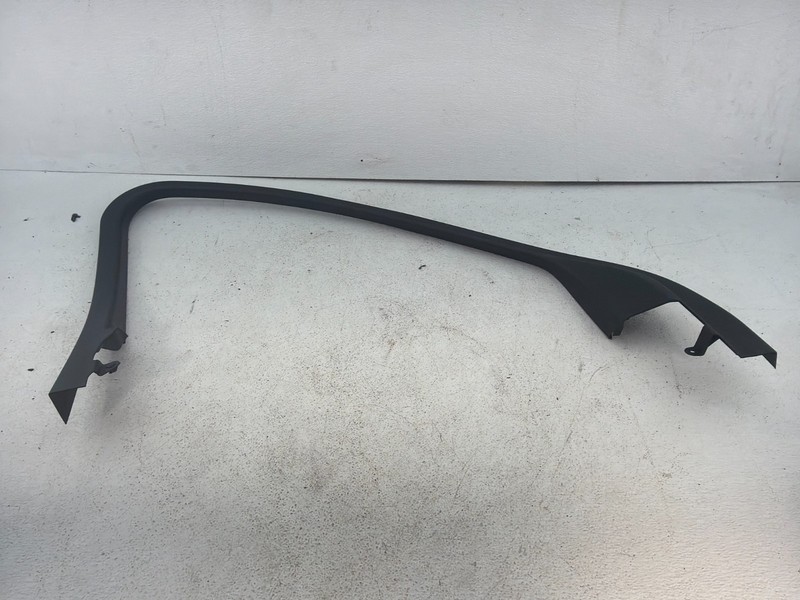 2020-2025 FORD ESCAPE FRONT LEFT DRIVER SIDE DOOR WINDOW FRAME TRIM COVER OEM