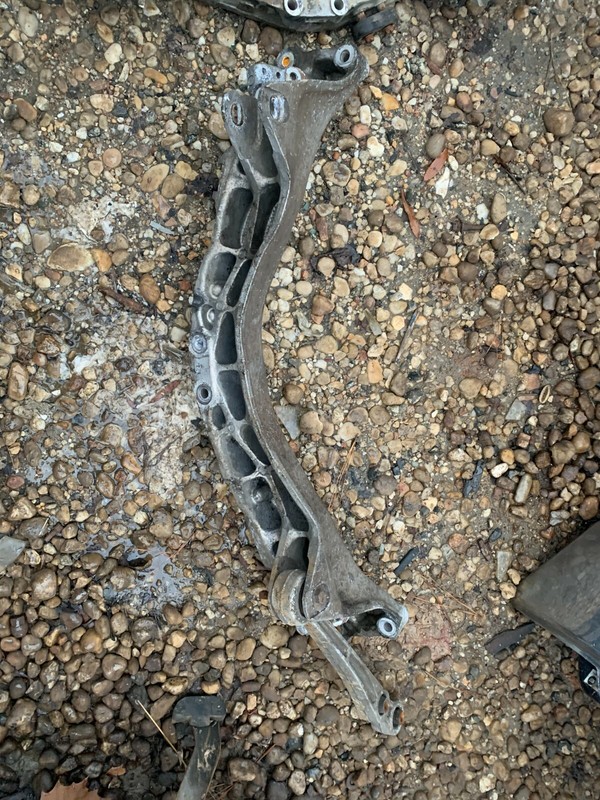 Mitsubishi Lancer Evolution Evo 8 9 REAR CROSSMEMBER SUBFRAME - BROKEN BOLTS
