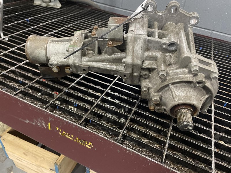 14-'17 JEEP PATRIOT Transfer Case 6 speed 86k miles OEM 6 Month Warranty!