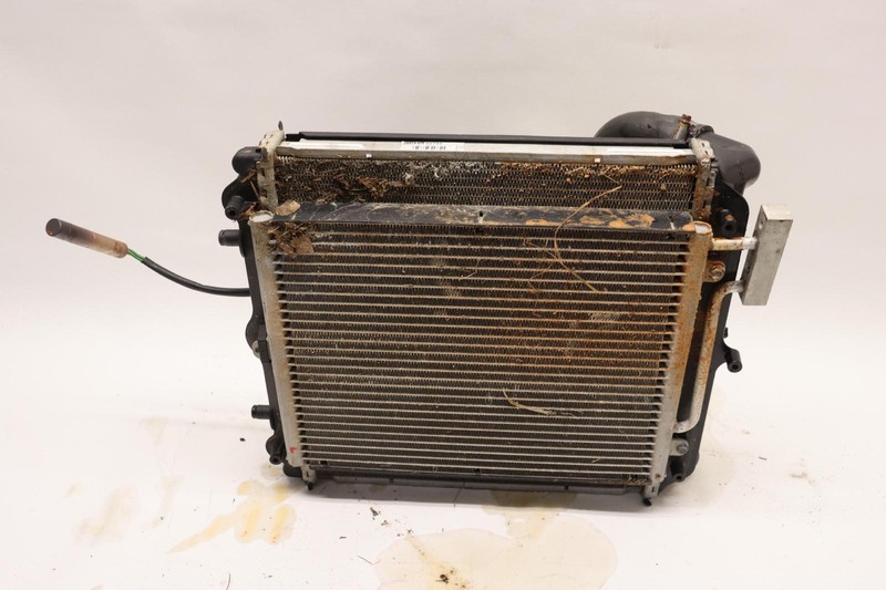 1997-2004 PORSCHE BOXSTER 3.2L M/T LEFT SIDE RADIATOR COOLING CONDENSER OEM