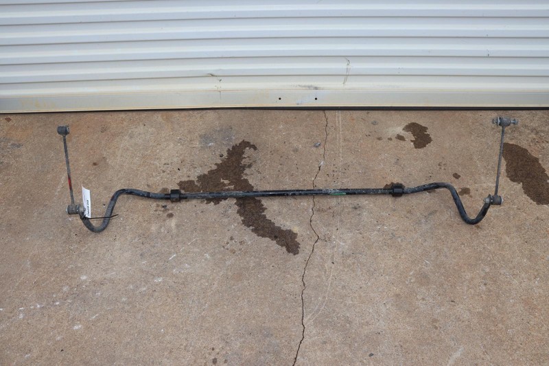 2014-2022 DODGE CHALLENGER RWD PERFORMANCE SUSPENSION REAR SWAY BAR SUPPORT OEM