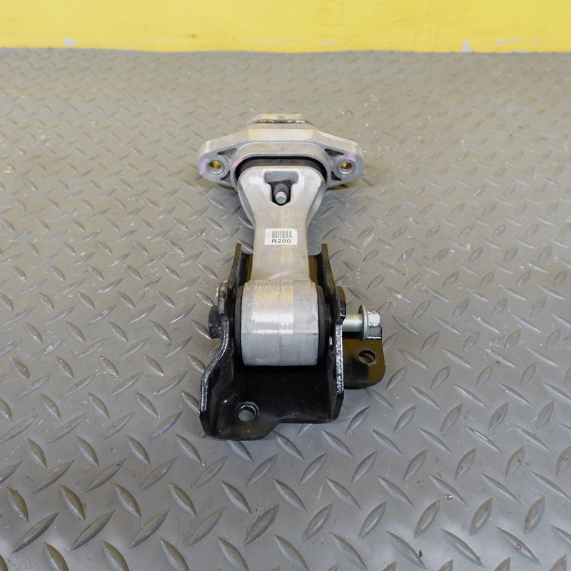 2024-2025 HYUNDAI SANTA FE ENGINE TORQUE ARM ROLL ROD BRACKET OEM 21950S1200
