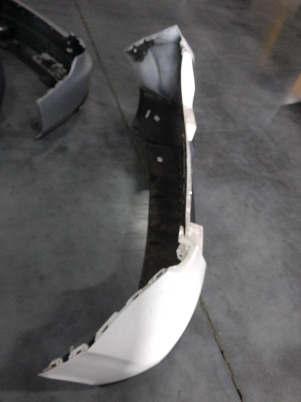 Kia Soul 2021 Rear Bumper WHITE 86611K0000 8153