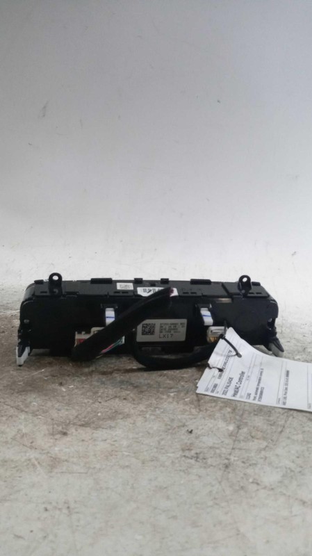 2021 Hyundai Palisade A/C Selector Switch OEM Grey 37K Miles NJ25-16850-423026
