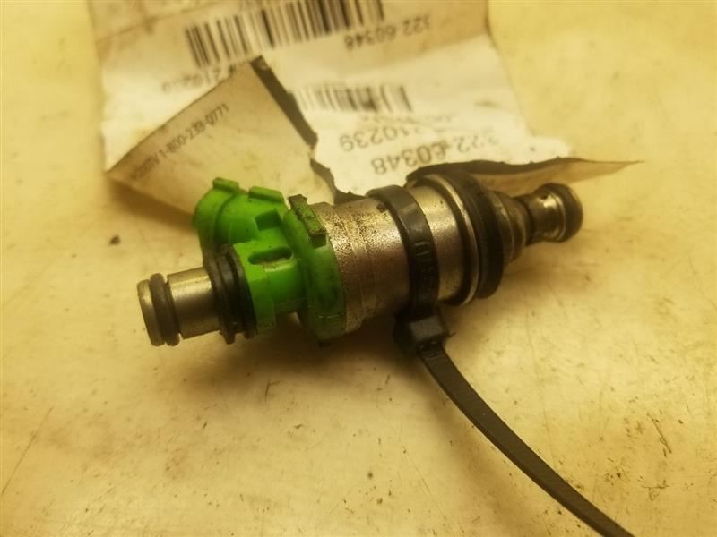 96 97 98 99 00 TOYOTA RAV4 2.0L FUEL INJECTOR