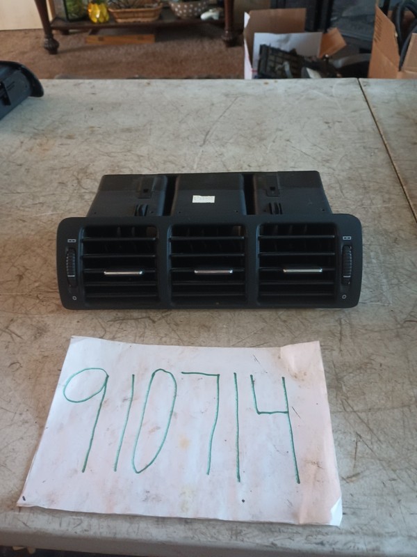 98-05 Mercedes W163 ML320 ML500 ML430 Dashboard Center AC Air Vent Black OEM