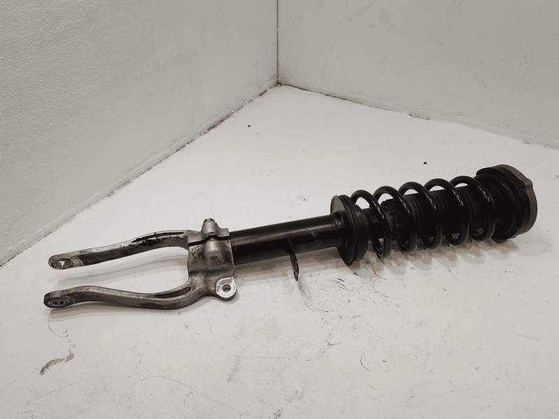 2018-2020 BMW 530e FRONT PASSENGER SIDE SHOCK STRUT ABSORBER & COIL OEM