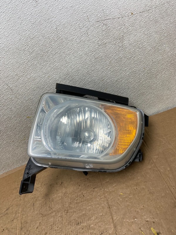 2003 to 2006 Honda Element Left Driver Lh Side Headlight AA3466 DW