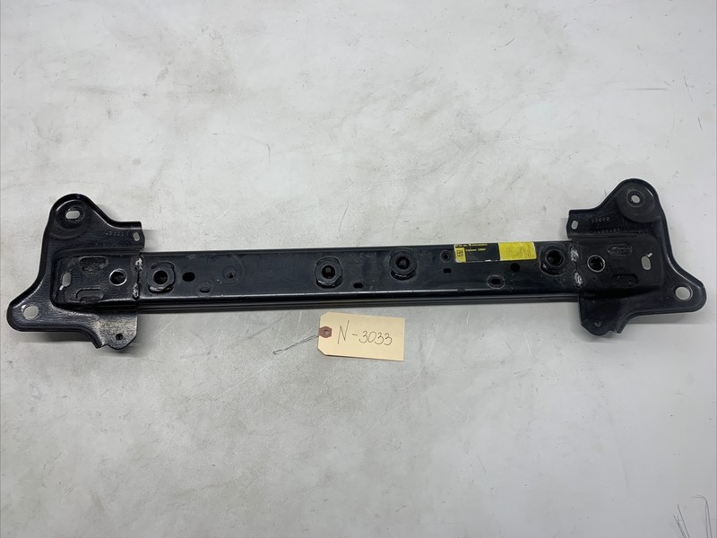 Tesla Y Federbeinstrebe for Front Shock Absorber Bridge 1075044-E 20-22 3033 S15