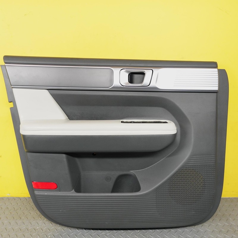 2024-2025 HYUNDAI SANTA FE FRONT LEFT SIDE DOOR TRIM COVER PANEL OEM 82310R6000