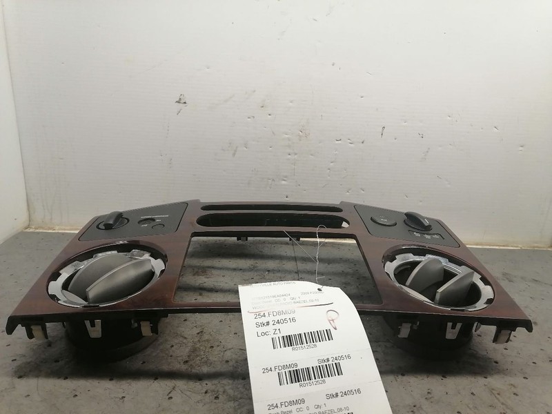 2008 2009 20010 F250SD Radio Dash Bezel Wood Grain 1512528