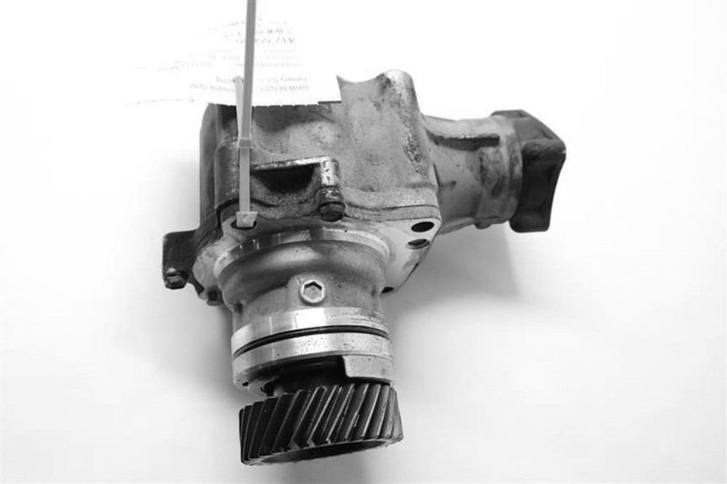2004 Honda CR-V Transfer Case Assembly OEM 29000PRV000 310K Miles 4WD