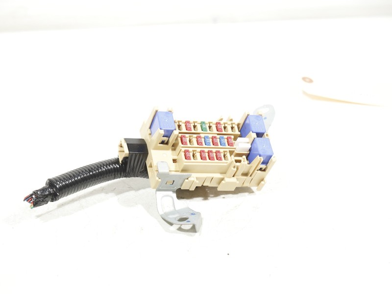 2017-2019 Infiniti Q50 Dash Relay Fuse Box Control Unit OEM