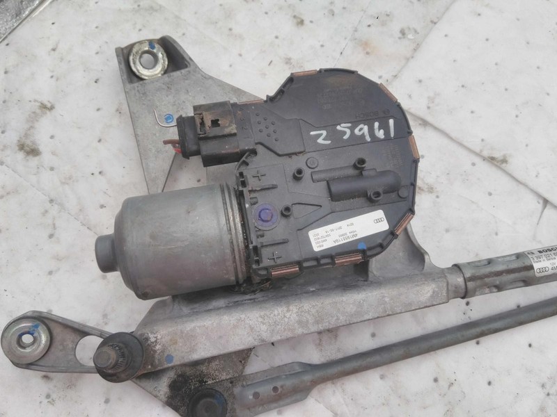 2018 Audi Q7 Wiper Motor OEM 4M1955023B Grey 95K Miles - 6 Month Warranty
