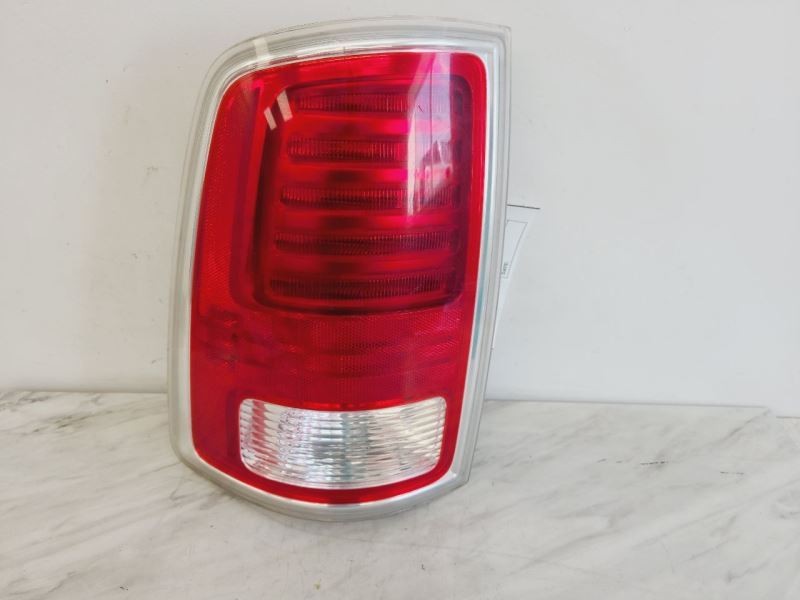 Driver Tail Light Classic Style 5 Lug Wheel Fits 13-20 DODGE 1500 PICKUP 574390