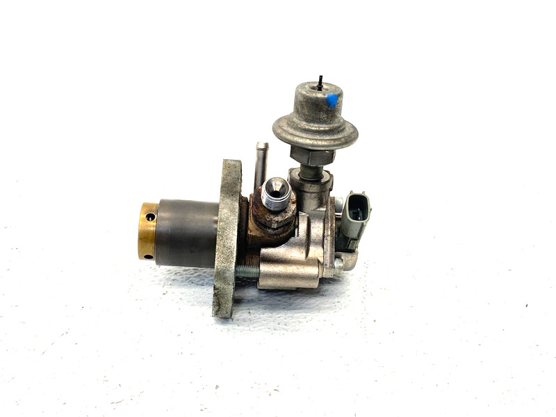 13-17 LEXUS LS460 RIGHT SIDE HIGH PRESSURE ENGINE FUEL INJECTOR PUMP OEM A0.46