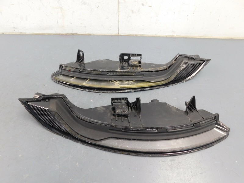 2020 19 21 Porsche 911 Carrera S 992 Tail Light Set - Damaged #5265 Q3