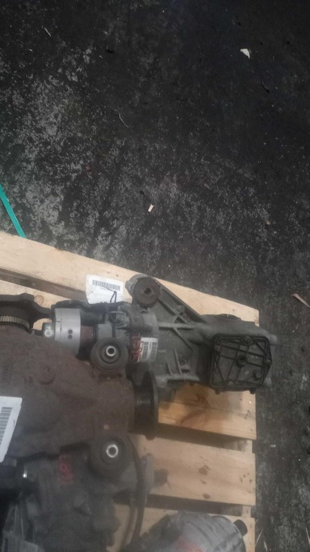 2022 Volvo S60 Differential Carrier Assembly OEM 4WD 127K Miles Grey