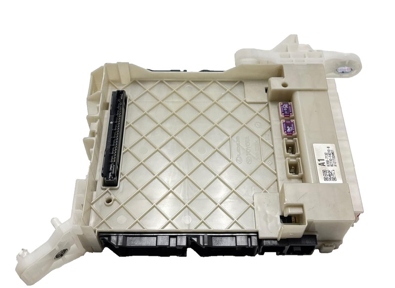 Toyota CHR Cabin Electronic Fuse Box Relay 2019 P/N 63587132