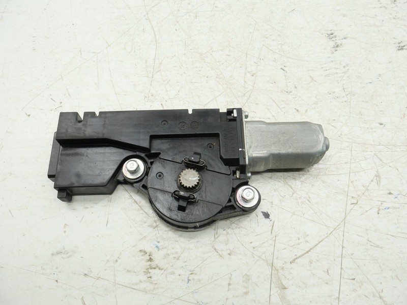 2006-2011 Honda Civic Sun Roof Motor Coupe 70450SVAA100 OEM