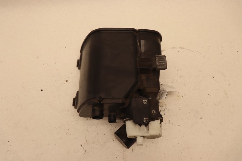 2011-2013 BMW 535I F10 FUEL EMISSION EVAPORATOR CHARCOAL VAPOR CANISTER OEM