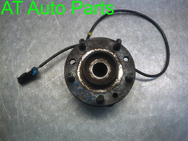 97 98 99 00 01 02 03 04 05 4X4 CHEVY BLAZER S10 FRONT WHEEL HUB OEM 538-01459