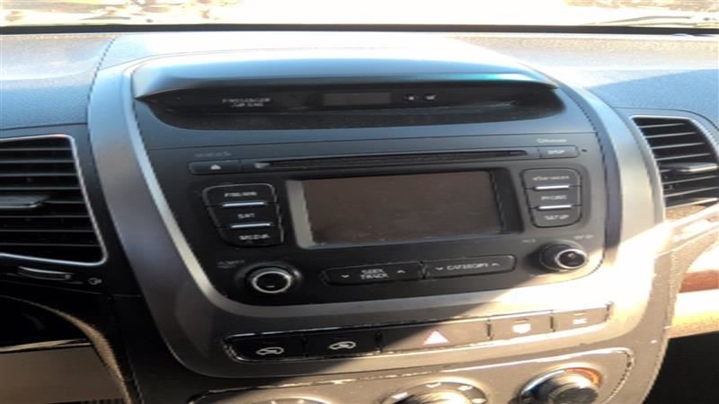 Audio Equipment Radio Receiver AM-FM-CD-MP3-satellite Fits 14-15 SORENTO 1485711