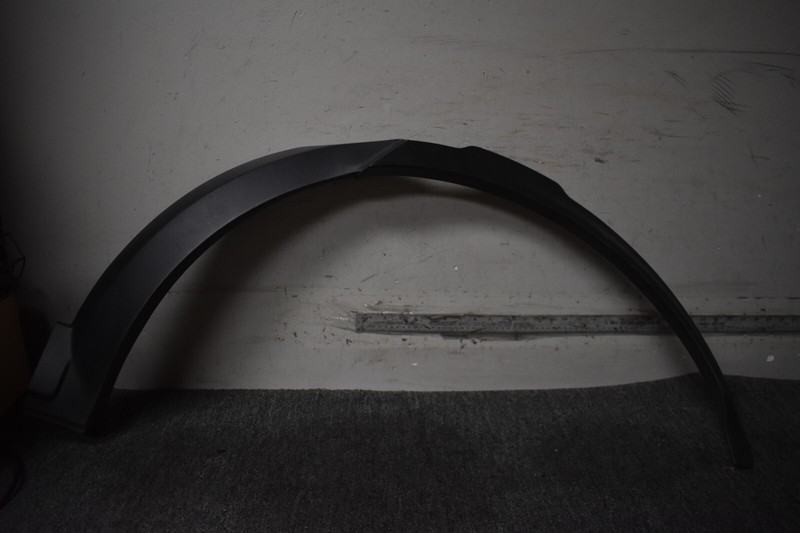 2019 LAND ROVER DISCOVERY L462 REAR LEFT SIDE FENDER FLARE FACTORY OEM