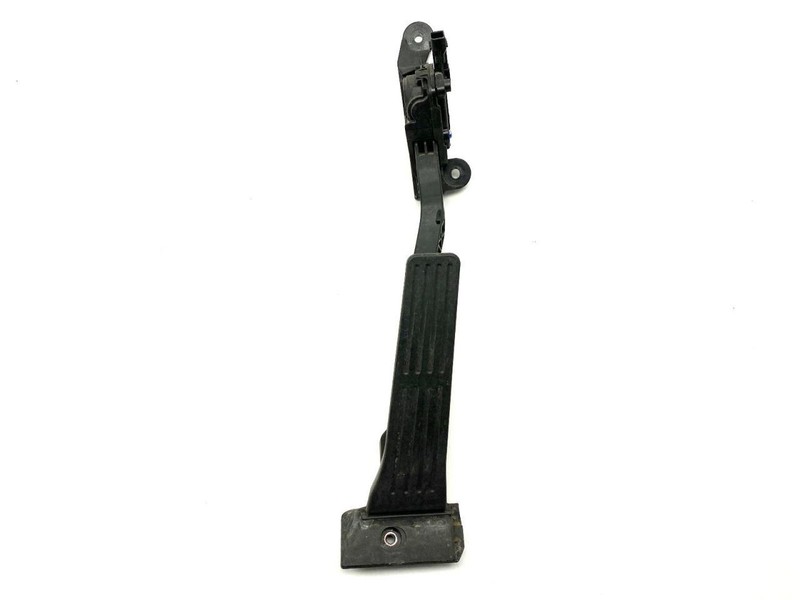 Accelerator Gas Pedal 32700-3X100 Fits 2014-2018 Kia Forte Sedan 85833