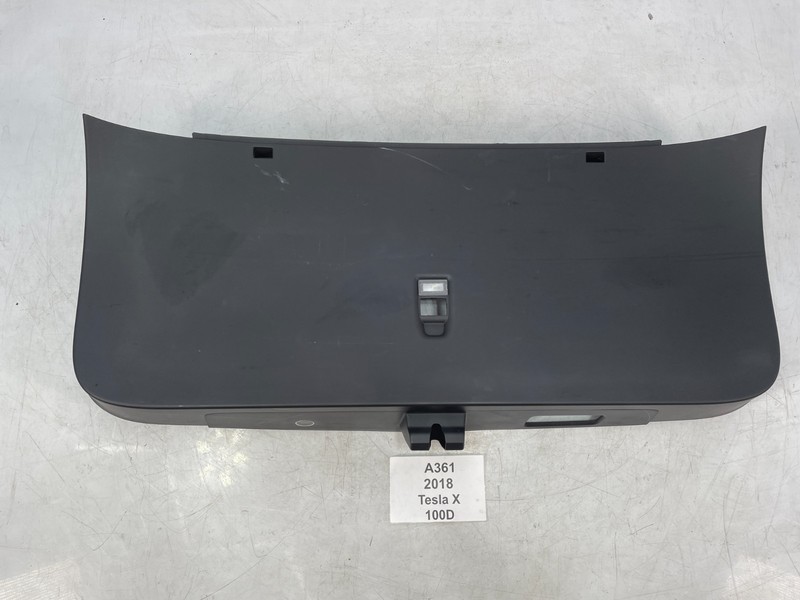 ✅ 2016-2020 OEM Tesla Model X Liftgate Lift Gate Molding Trim Lower Black *