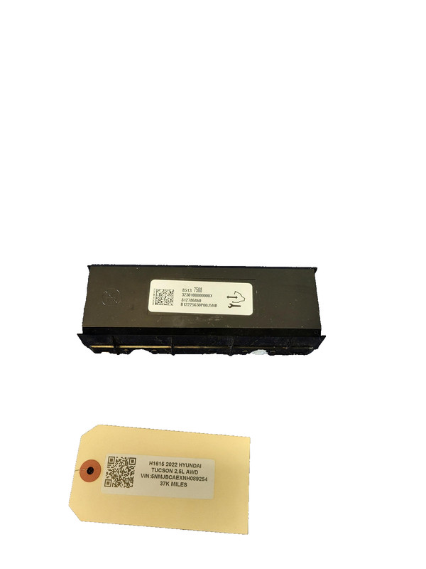 Used Oem Cadillac A/C Heater Climate Temperature Control for 2022-2024 XT5