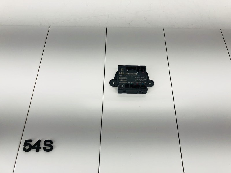 13-14 MERCEDES BENZ C300 W204 REAR LEFT SIDE DOOR CONTROL COMPUTER MODULE OEM