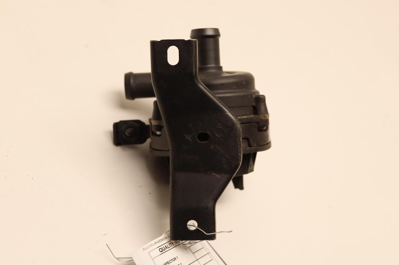 2018-2023 ALFA ROMEO STELVIO 2.0L ENGINE AUX AUXILIARY WATER PUMP OEM
