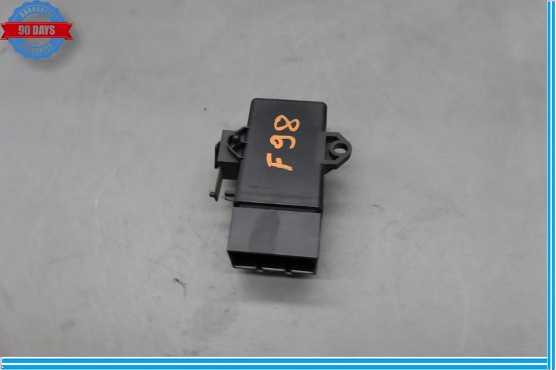 11-14 Volkswagen VW Touareg Heated Seat Control Unit 6R0959772A Oem