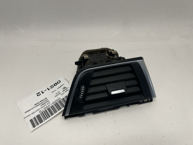 12-18 BMW 328I 330I 335I G20 SEDAN RIGHT PASSENGER SIDE DASH PANEL AIR VENT OEM