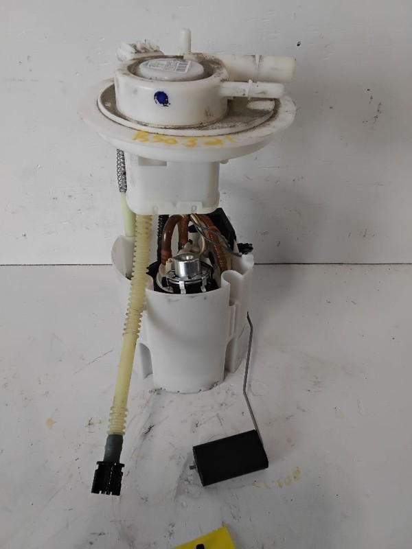 Fuel Pump Assembly Tank Mounted 3.2L 4WD Fits 14-22 CHEROKEE 3549465