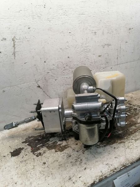 Brake Master Cylinder ABS Pump Fits 16-19 TITAN XD 787694
