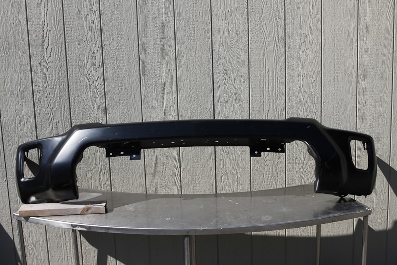 2024–2025 Chevrolet Silverado 2500HD 3500HD Front Bumper Face Bar Oem