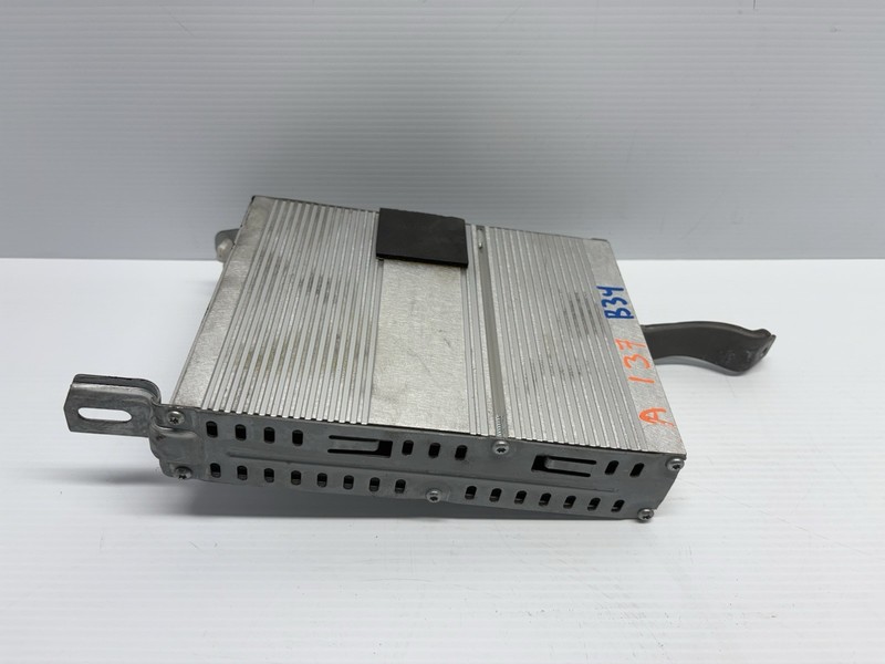 02-06 Toyota Camry Audio Radio Amplifier AMP Module ECM ECU OEM 86280-AA070